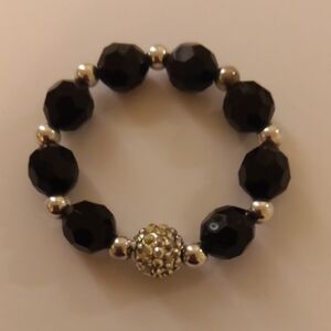 Elegant Black Beaded Bracelet